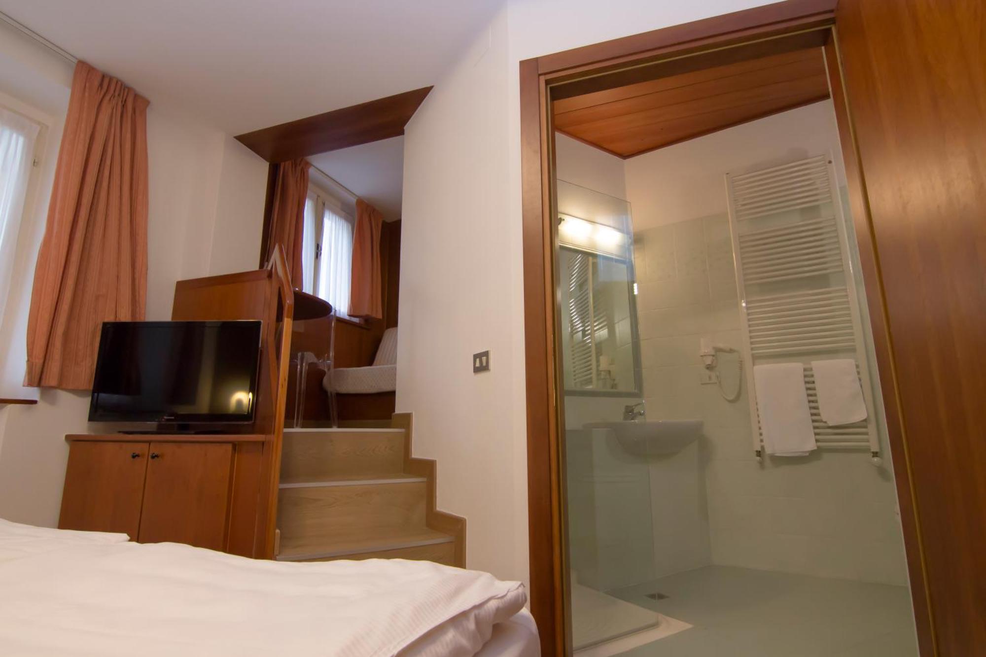 Hotel Miralago Bossico Camera foto